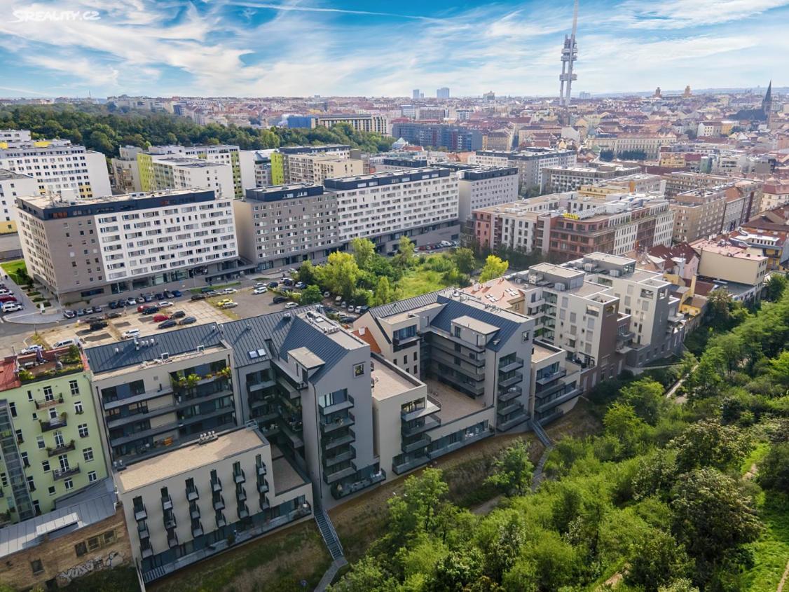 Vitkov - Free Parking * Prague